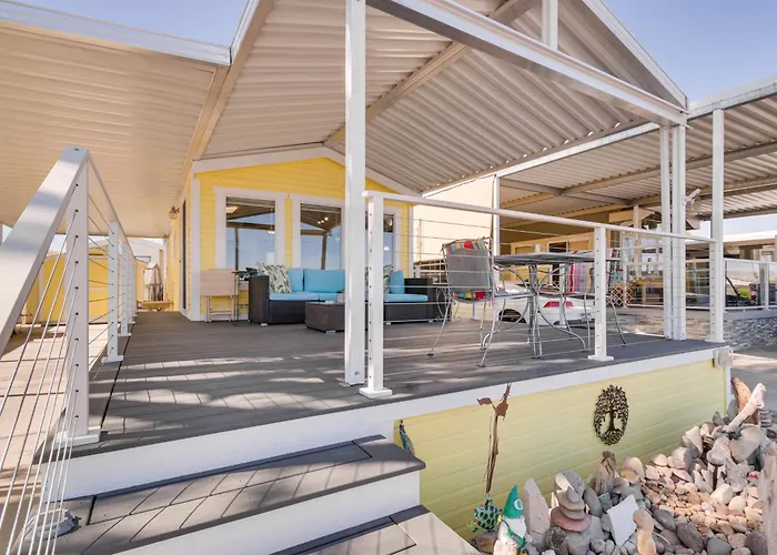 Steps To Beach: Havasu W/ Grill! * Lake Havasu City